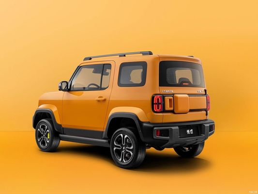 Baojun Yueye Chinese Mini Electric Car SUV com alcance de 303KM