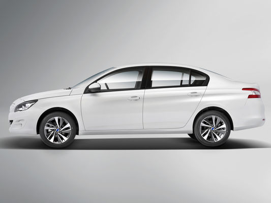 DongFeng FuKang ES600 Pure Electric Sedan Taxi 430KM A vida da bateria