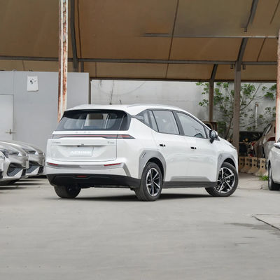 Pure Electric Aion Y Plus carros elétricos chineses SUV compacto 150km / h