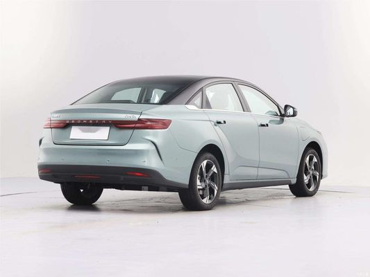 Geely Geometry G6 Chinese Electric Sedan 410KM-500KM Adequado para UBER