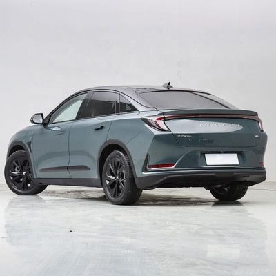 ARCFOX αS Chinese Electric Sedan Conduzida Autônoma Com Huawei