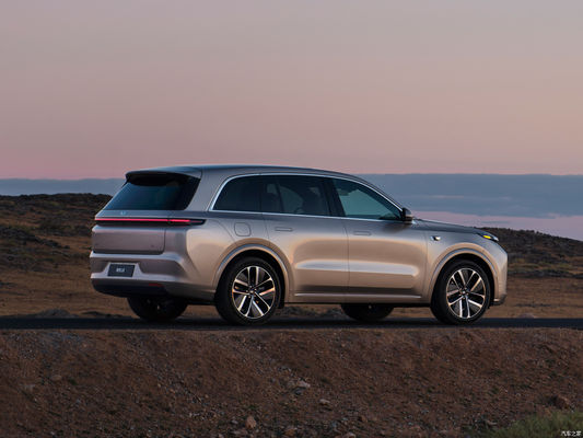 LI XIANG L8 Auto Grande SUV PHEV de luxo 6 lugares Pure Electric alcance 1315 quilômetros