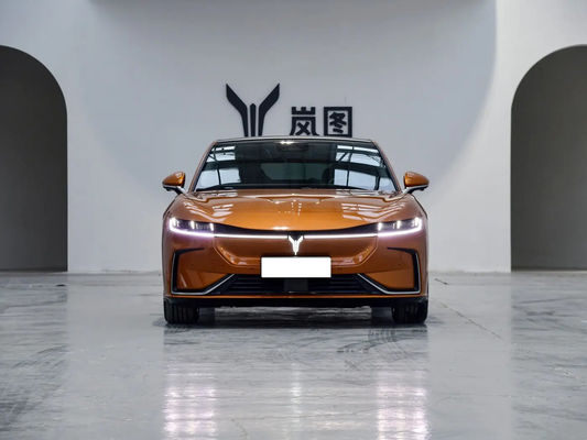 Voyah Chasing PHEV Sedan Chinese Electric Sedan 1.5T Motor alcance de cruzeiro 1227KM