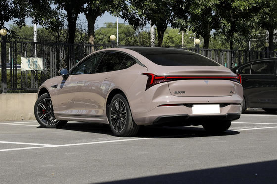 Neta S Four Wheel Drive Sedan PHEV Nível de condução assistida L2
