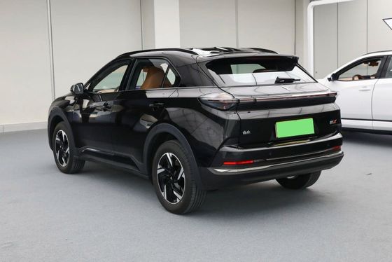 Neta X SUV compacto elétrico 163hp com distância entre eixos 2770mm