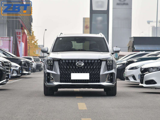 O 2023 GAC Trumpchi GS8 2.0T 7 assentos SUV de luxo grande está disponível em tração nas duas rodas e tração nas quatro rodas.