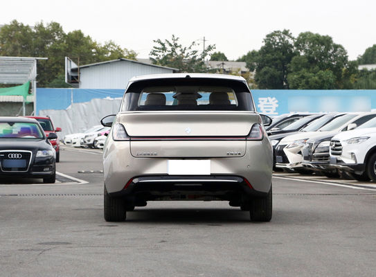 BaoJun Clouds Ev Um Hatchback Pequeno Limousine Elétrico Com Um Alcance De 360KM-460KM