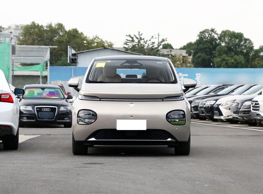BaoJun Clouds Ev Um Hatchback Pequeno Limousine Elétrico Com Um Alcance De 360KM-460KM