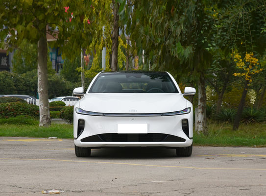 Chang'an A07 Sedan EV e Reev Duas combinações de duração da bateria 515 km (EV) e 1200 km (1.5T motor Reev)