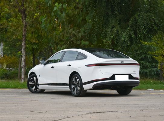 Chang'an A07 Sedan EV e Reev Duas combinações de duração da bateria 515 km (EV) e 1200 km (1.5T motor Reev)