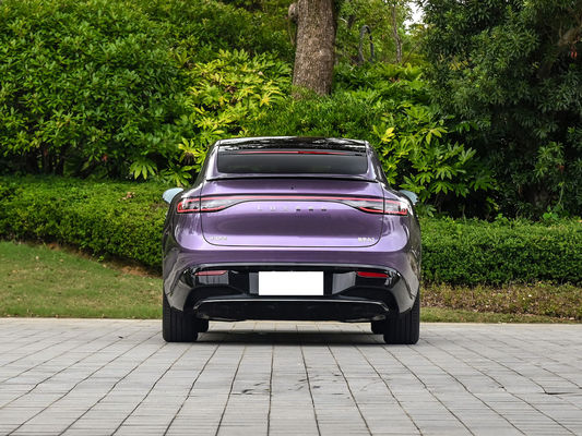 O Huawei Luxeed R7 é o carro inteligente mais avançado da China, com uma autonomia de até 802KM!