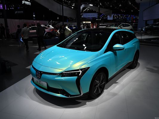 Buick Velite 6, um sedã elétrico puro, alcance 430KM-450KM. China fez uma joint venture de carro elétrico com preço barato.