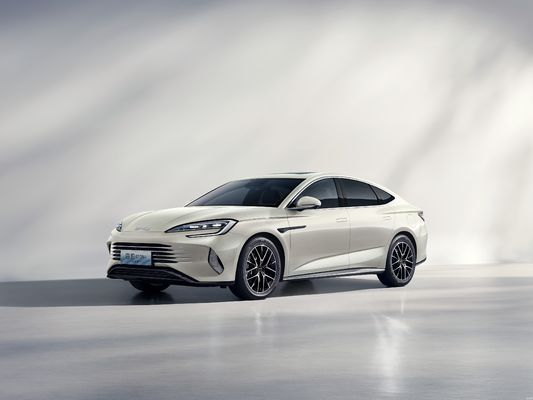 2025 BYD-SEAL 07 DM-i Drive Inteligente Equipado com 5a Geração BYD Dmi Tecnologia. Tem um alcance combinado de Mais de 2000KM. Melhor Valor para o Dinheiro